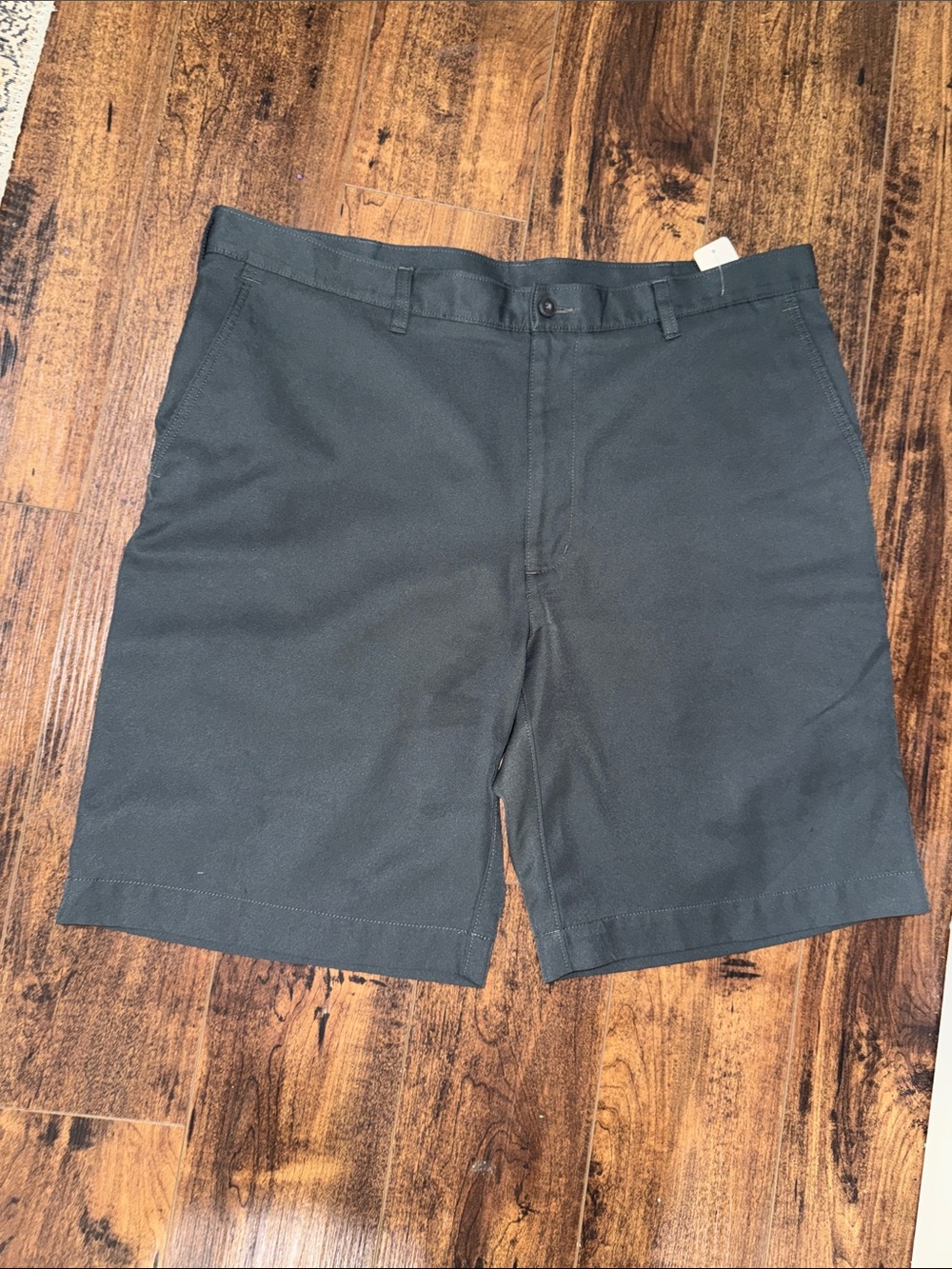 PGA Tour Men's Olive Gray Flat-Front Shorts